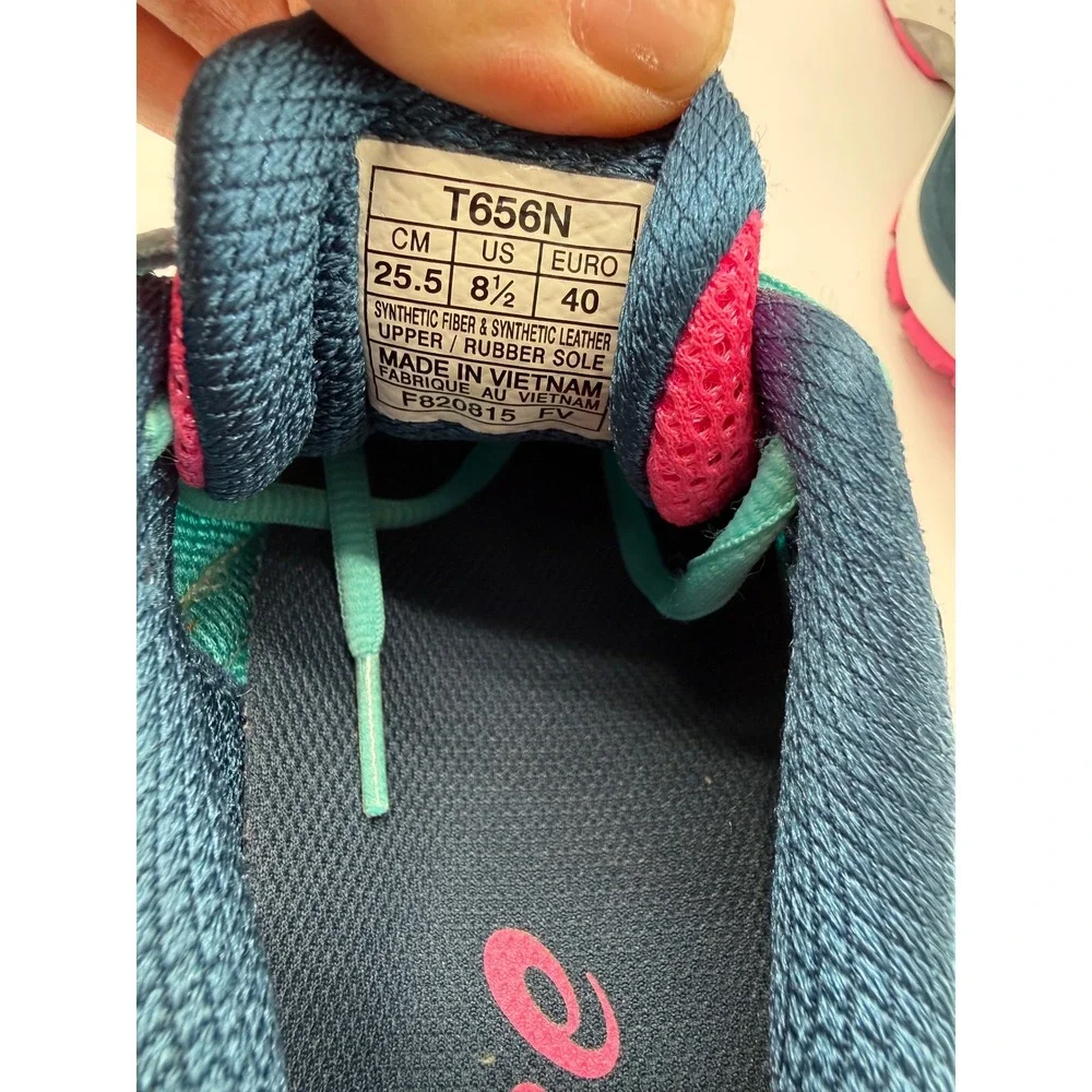 ASICS GT-2000 4 Running Shoes Womens 8.5 Turquoise Pink Stability T656N EUC